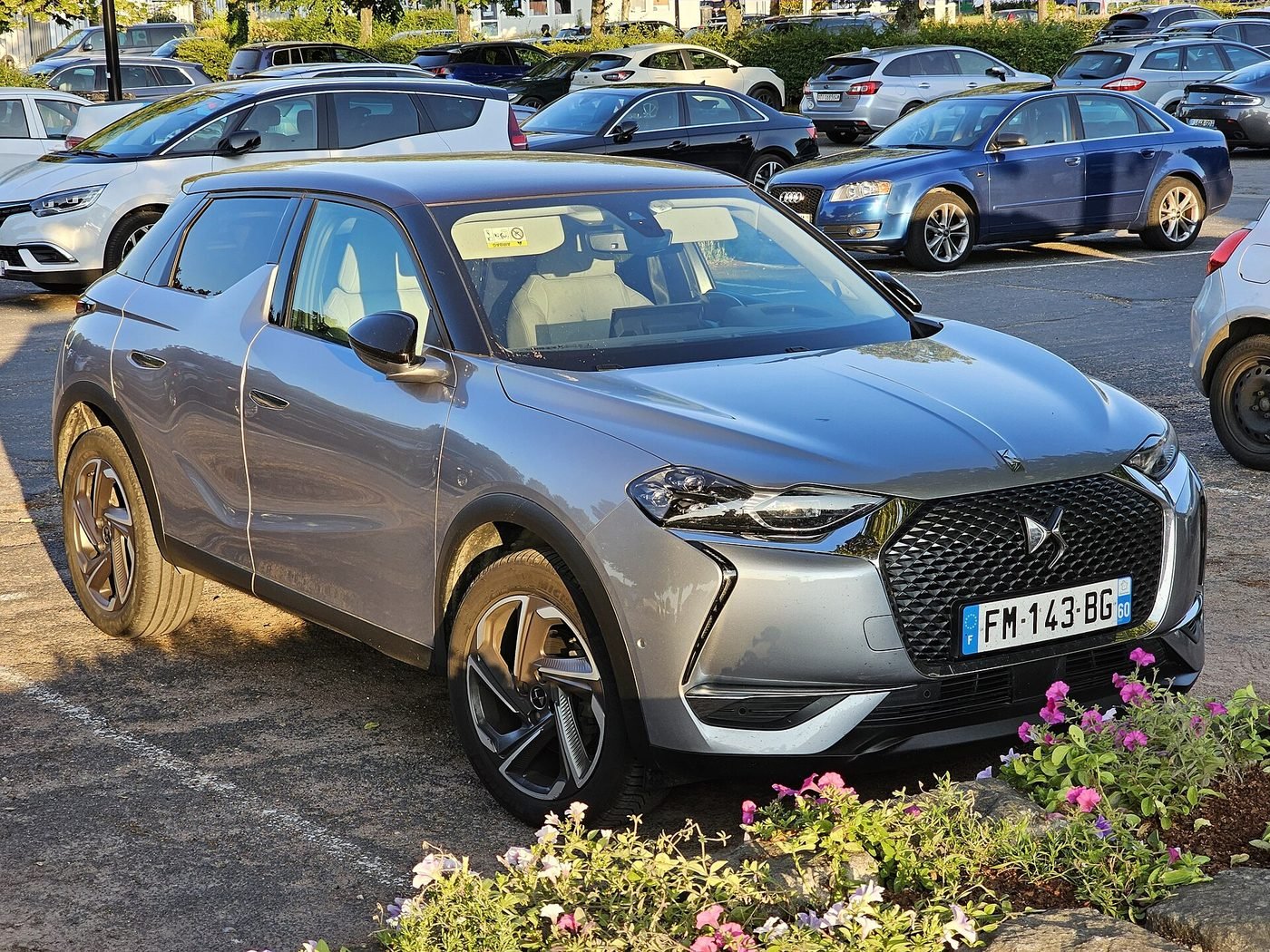 DS 3 2024 — front three-quarter view