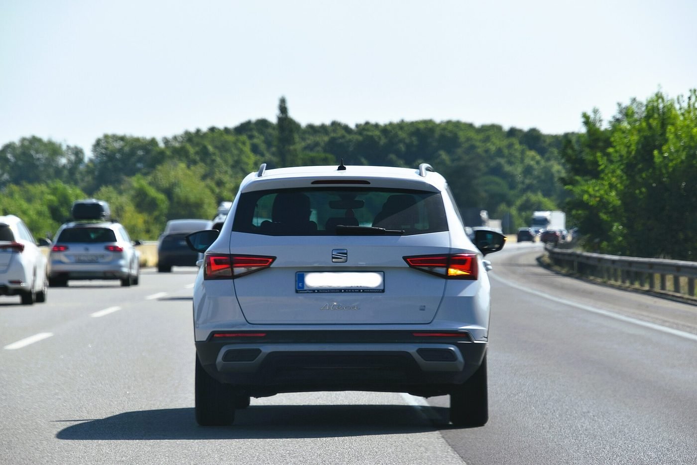 SEAT Ateca 2024 — front three-quarter view