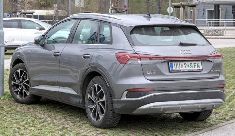 Audi Q4 e-tron 2024