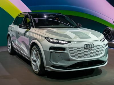 Audi Q6 e-tron 2025