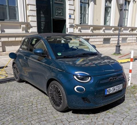 Fiat 500e 2024