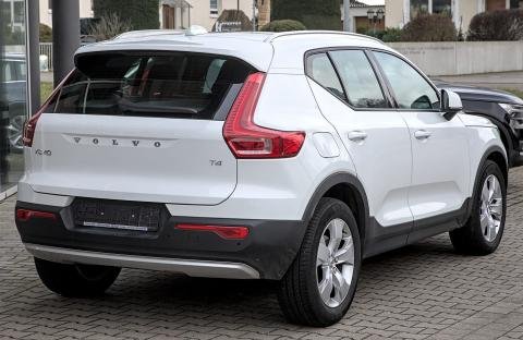 Volvo XC40 2024